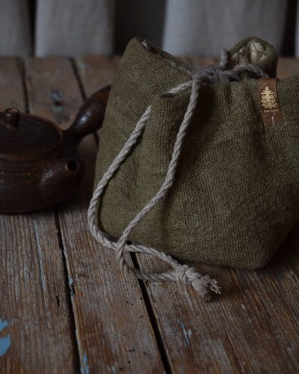 KOMEBUKURO Eichenmoosgrün